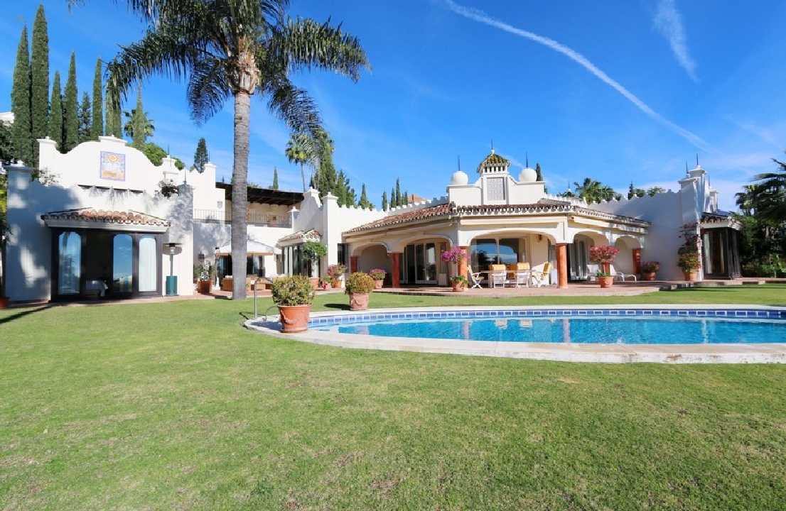 Luxus-Villa in Nueva Andalucia R2582771 