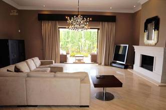 Thumbnail von Luxus-Villa in El Paraiso R2354834