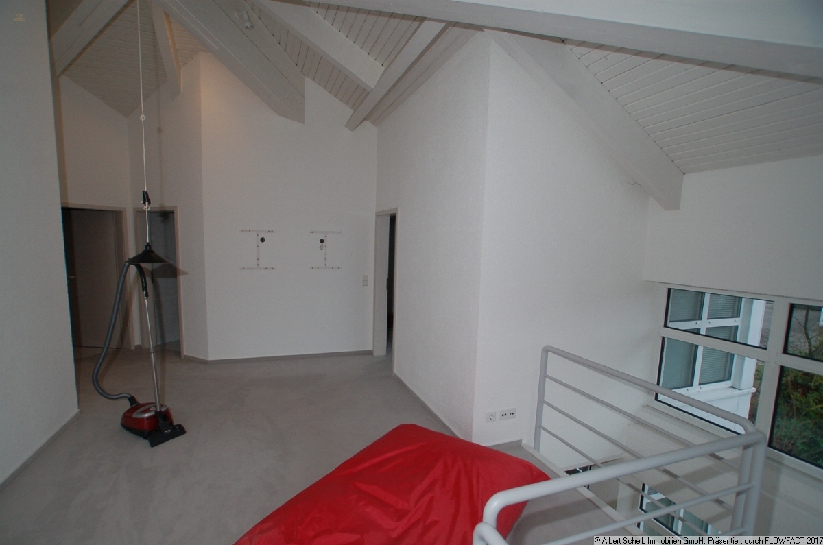 Thumbnail von Werkstatt, Ausstellung, Büros - Wohnen und Arbeiten vereint (Objekt-Nr. 3275)