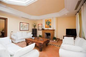 Thumbnail von Luxus-Villa in El Paraiso R2769524