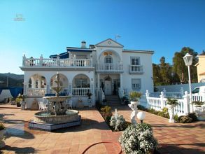 Thumbnail von Luxus-Villa in Churriana R2769995