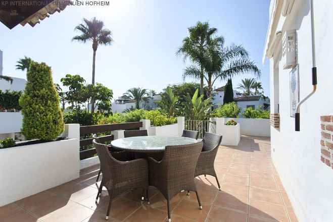 ***DUPLEX PENTHOUSE IN ALCAZABA BEACH - ESTEPONA***