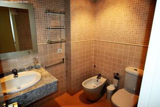 Thumbnail von ***Alcala Blau: Neuwertiges Penthouse über zwei Etagen mit Lift***