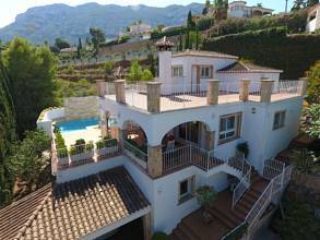 Thumbnail von ***Sehr gepflegte Villa am Ende einer Sackgasse mit Meersicht und vielen Extras***