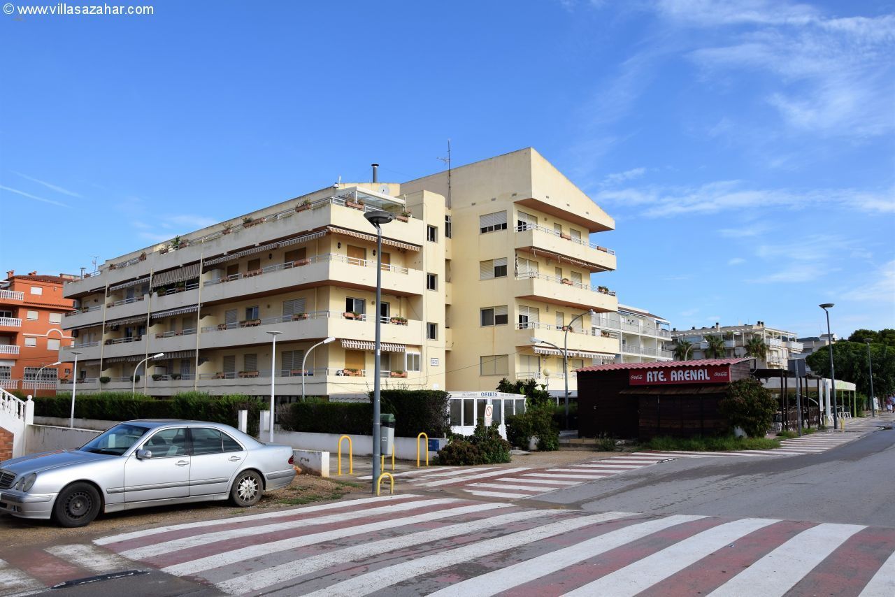 ***Penthouse im Zentrum mit 50 m² Terrasse und 2 PKW Stellplätzen***