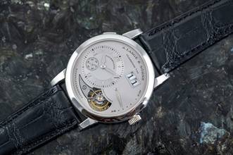 Thumbnail von A. Lange & Söhne Lange 1 limited Tourbillon | 704.025 | in 950 Platinum | 150 pieces