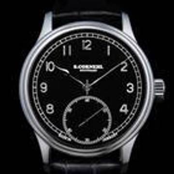  Cornehl Classic Black Lünette doppelbombiert Krone zylindrisch 