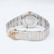 Thumbnail von Omega Constellation 131.20.25.60.63.001 - Constellation Manhattan Quartz 25 mm Quartz Brown Dial Diamonds Gold </h1>