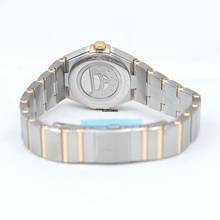 Thumbnail von Omega Constellation 131.20.25.60.55.002 - Constellation Manhattan Quartz 25 mm Quartz White Dial Diamonds Yell </h1>