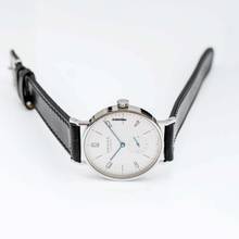 Thumbnail von NOMOS Tangente 139 - Tangente White Silver-plated Dial/Leather 35mm </h1>