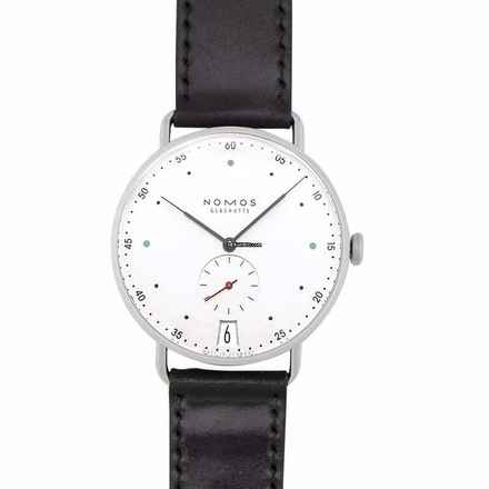  NOMOS Metro 38 Datum 1102 - Metro 38 Date Manual-winding White Silver-plated Dial 38.5mm Men's Watch </h1> 