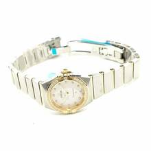 Thumbnail von Omega Constellation Quartz 131.25.25.60.52.002 - Constellation Manhattan Quartz 25 mm Quartz Silver Dial Diamonds Yel </h1>