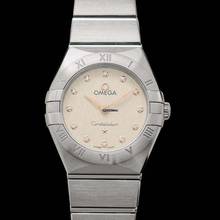 Thumbnail von Omega Constellation Ladies 131.10.25.60.52.001 - Constellation Manhattan Quartz 25 mm Quartz Silver Dial Steel Ladies </h1>
