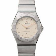 Thumbnail von Omega Constellation Ladies 131.10.25.60.52.001 - Constellation Manhattan Quartz 25 mm Quartz Silver Dial Steel Ladies </h1>