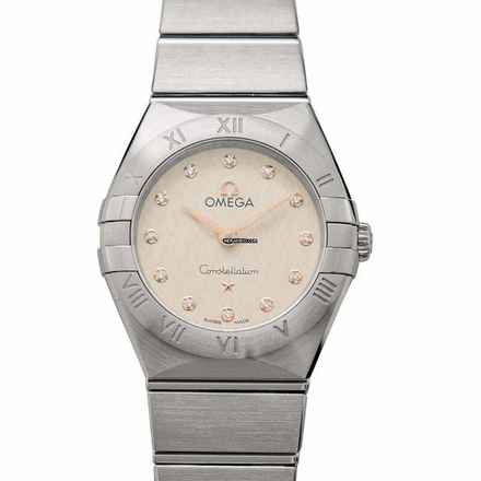  Omega Constellation Ladies 131.10.25.60.52.001 - Constellation Manhattan Quartz 25 mm Quartz Silver Dial Steel Ladies </h1> 
