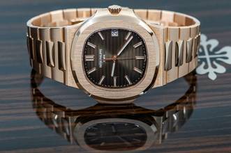 Thumbnail von Patek Philippe Nautilus 5711/1R | rare Cal. 26-330 | Full Set 2019 | Roségold