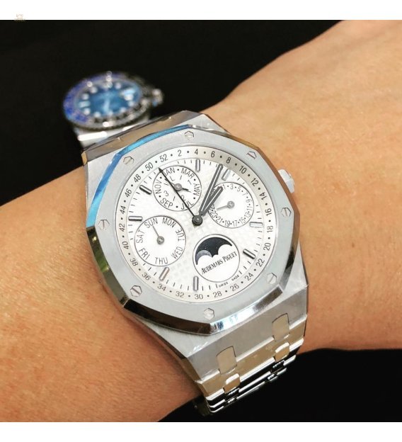 AUDEMARS PIGUET [NEW] ROYAL OAK PERPETUAL CALENDAR 26574ST.OO.1220ST.01 WHITE DIAL