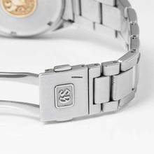 Thumbnail von Grand Seiko Heritage Collection SBGP007 - HERITAGE 60th Anniversary Limited Edition Quartz Blue Dial Men's Watch </h1>