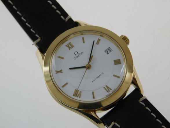  Omega Speedmaster massiv 18 Karat Gelbgold Automatik 35 mm Cal 1110 im Full Set </h1> 