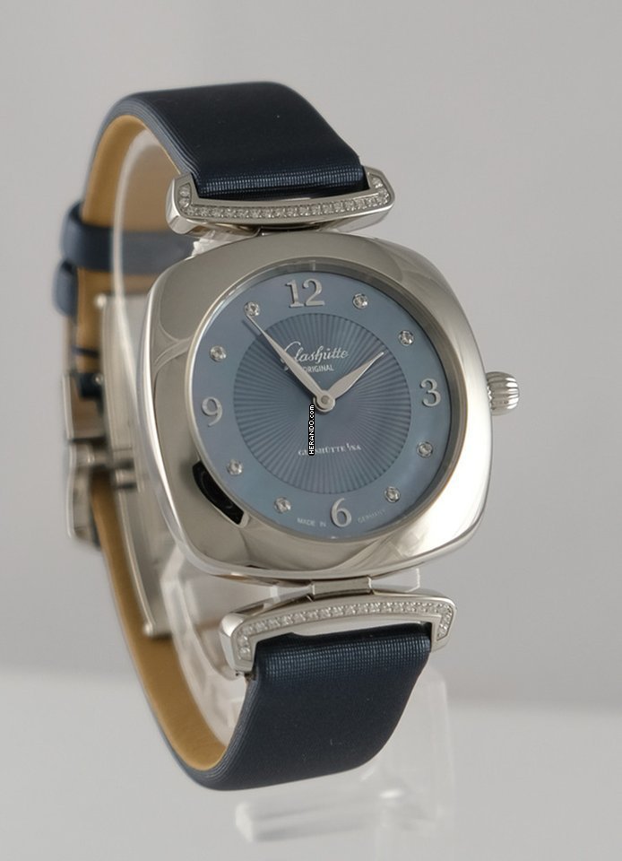 Glashütte Original Damenuhr Pavonina