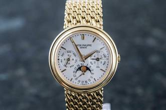Thumbnail von Patek Philippe Perpetual Calendar Reference 3945J | 18k Yellowgold | 3940 with Gold Bracelet
