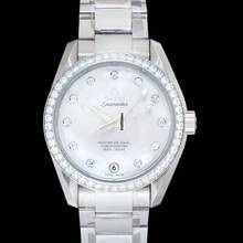 Thumbnail von Omega Seamaster Aqua Terra 231.15.39.21.55.001 - Seamaster Automatic Mother of pearl Dial Stainless Steel Ladies Watc </h1>