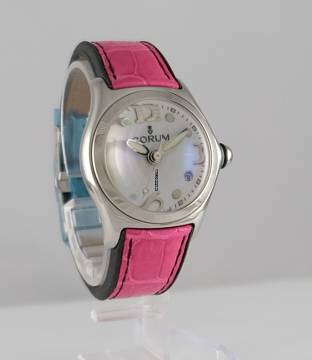  Corum Damenarmbanduhr Bubble