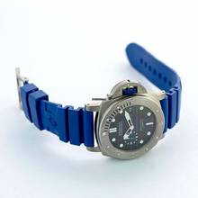 Thumbnail von Panerai Submersible PAM01162 - Submersible Automatic Black Dial Titanium Men's Watch </h1>