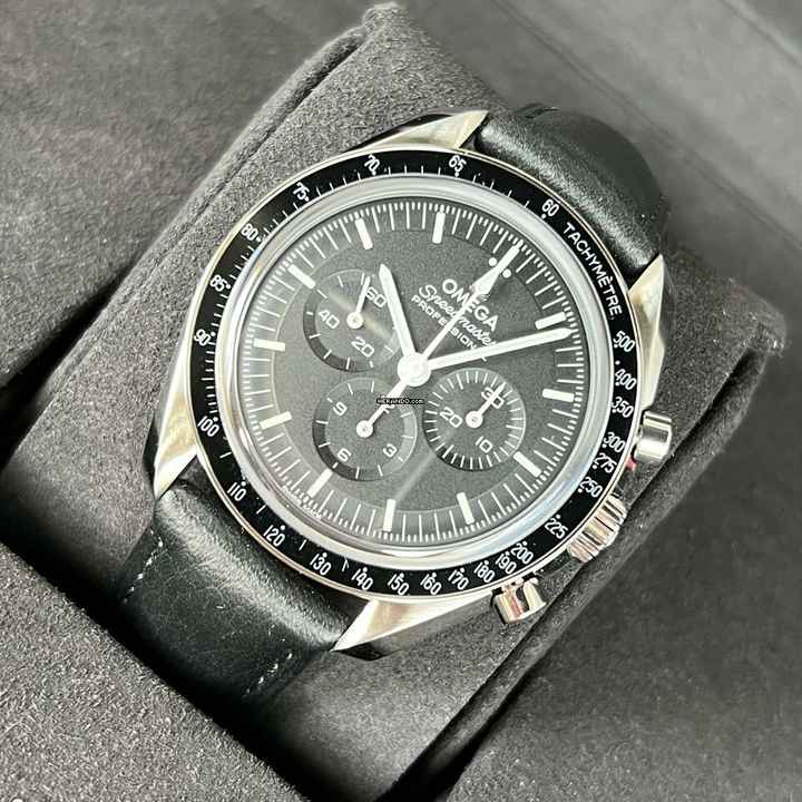  Omega Speedmaster Professional Moonwatch Co-Axial Master Chronometer Neuware B/P 2021 