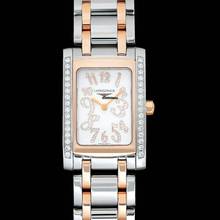 Thumbnail von Longines DolceVita L55025997 - DolceVita Quartz Mother of pearl Dial Stainless Steel Ladies Watch </h1>