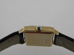 Thumbnail von Jaeger-LeCoultre Classic Cocktail Watch Lapis Damenuhr Vintage massiv 18 Karat Gelbgold mit Lederband