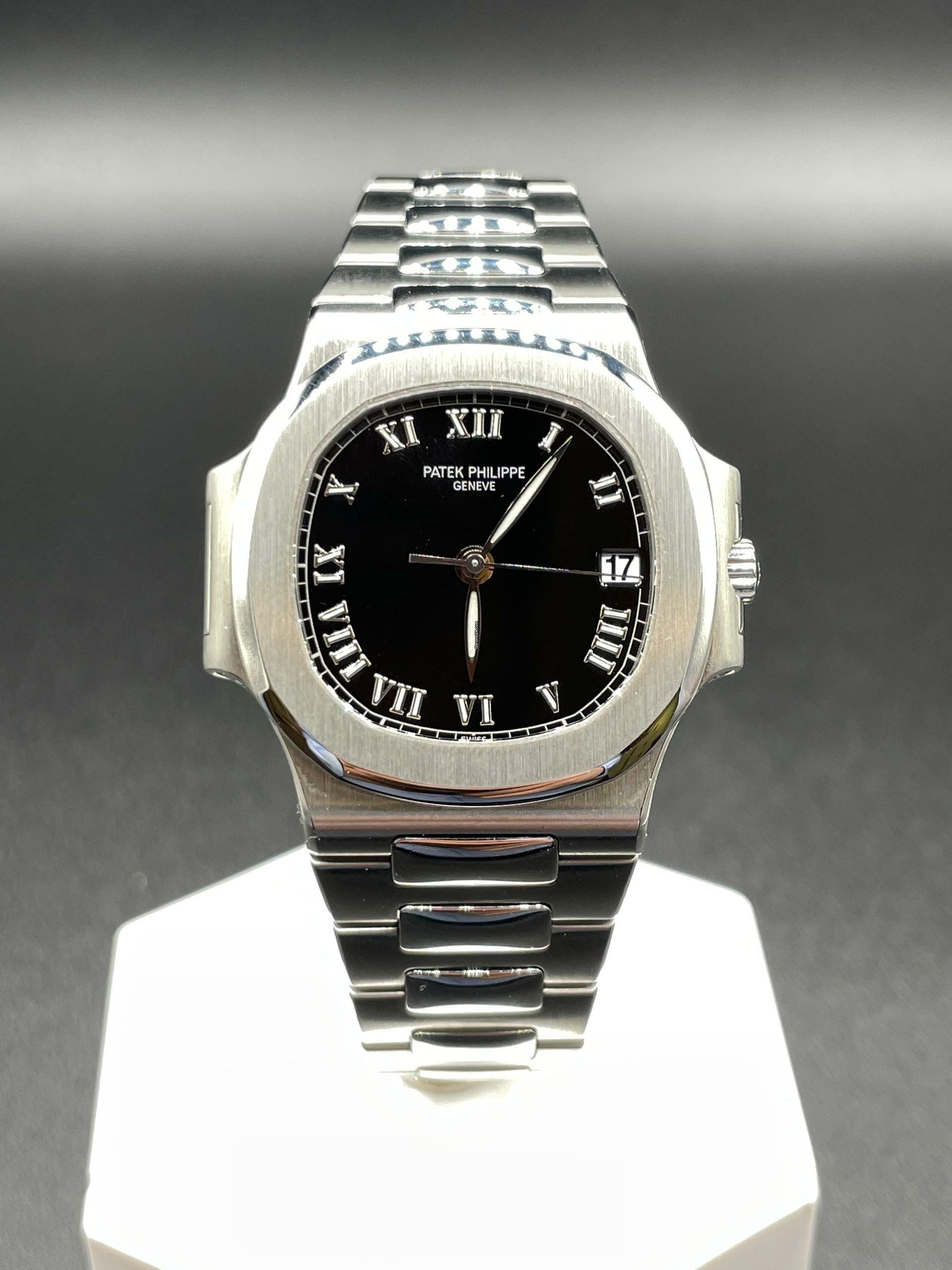  Patek Philippe Nautilus 3800/01 Steel with Original Papers Condition like NEW 