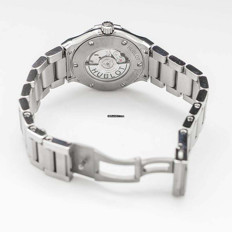 Thumbnail von Hublot Classic Fusion 585.NX.891L.NX.1204 - Classic Fusion Titanium Light Blue Bracelet Automatic Blue Dial Diam </h1>