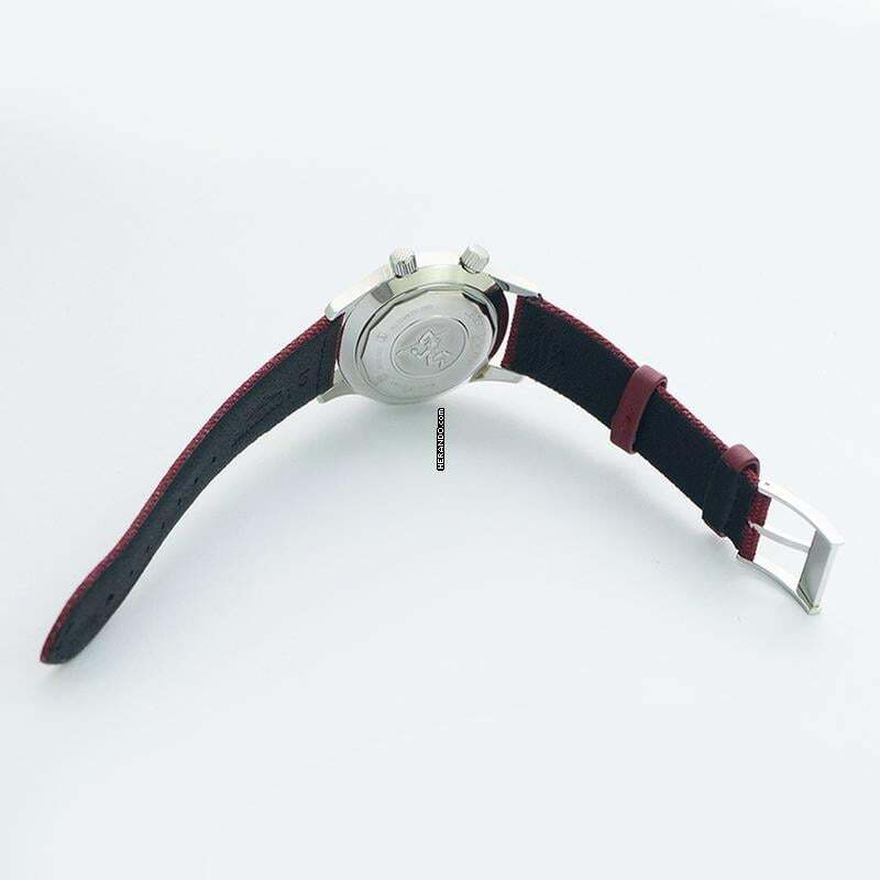 Thumbnail von Longines HydroConquest l33744402 - HydroConquest Automatic Red Dial Stainless Steel Ladies Watch </h1>