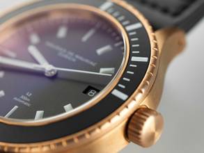 Thumbnail von Maurice de Mauriac L2 Bronze Deep Red optional Deep green Deep blue Deep brown