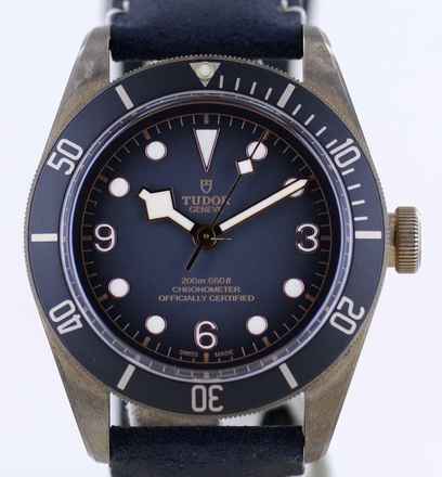  Tudor Black Bay Bronze grey Dial Top LC100 Cool 2019 B+P Lederband </h1> 
