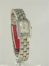 Thumbnail von Baume & Mercier Damenarmbanduhr Hampton Milleis Mini