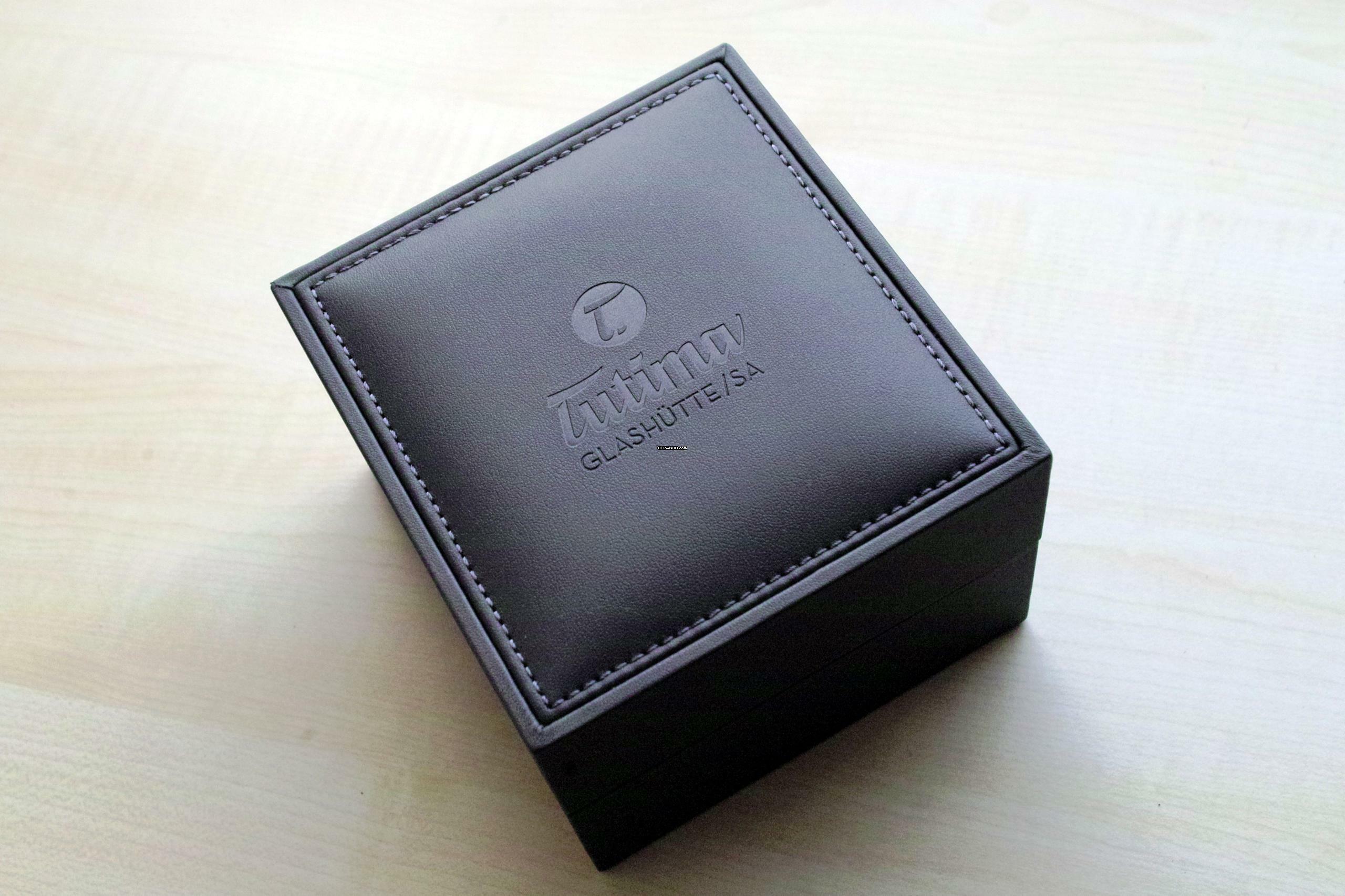 Thumbnail von Tutima M2 Seven Seas S black dial FULL SET