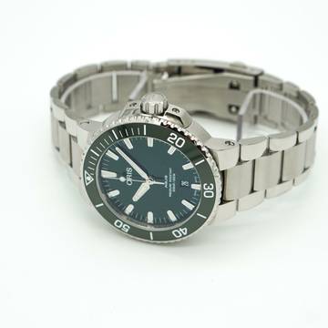  Oris Aquis Date 01 733 7730 4157 </h1> 
