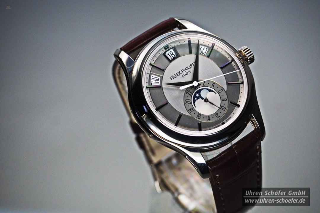 Patek Philippe Jahreskalender & Mondphasen in Weißgold