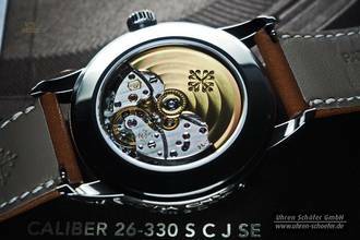 Thumbnail von PATEK PHILIPPE CALATRAVA "Wochenkalender" Edelstahl