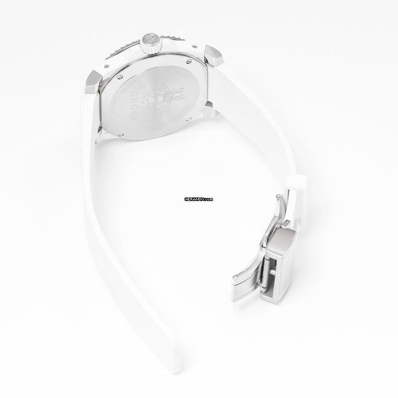 Thumbnail von Gucci Dive YA136337 - Dive Quartz White Dial Stainless Steel Men's Watch </h1>