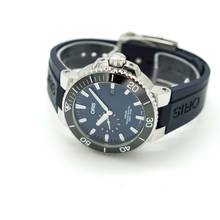 Thumbnail von Oris Aquis Small Second 01 743 7733 4135 </h1>