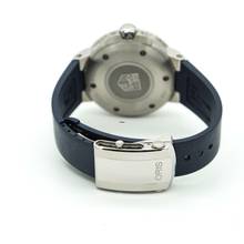 Thumbnail von Oris Aquis Small Second 01 743 7733 4135 </h1>