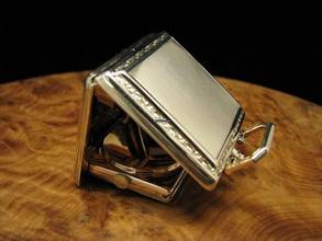 Thumbnail von Ebel 9kt 375 Gold Reiseuhr Klappuhr Taschenuhr Carré Form </h1>