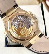 Thumbnail von Patek Philippe Nautilus 5711J-001 Yellowgold 18Kt. Patek ARCHIVE Papers TOP Condition