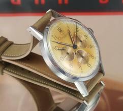 Thumbnail von Universal Genève Compax Oversize 46mm Compax Chronograph with amazing patina mint rare vintage Pilot