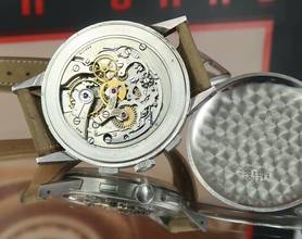 Thumbnail von Universal Genève Compax Oversize 46mm Compax Chronograph with amazing patina mint rare vintage Pilot