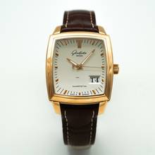 Thumbnail von Glashütte Original Senator Karrée Panoramadatum </h1>