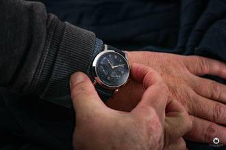 Thumbnail von Benzinger GAP 1 Deep Blue mit eigenem Manufakturkaliber handguillochiert